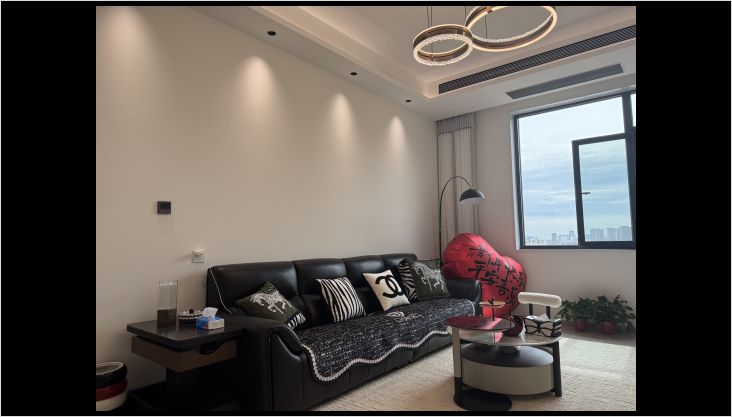 恒大学庭103现代简约实景